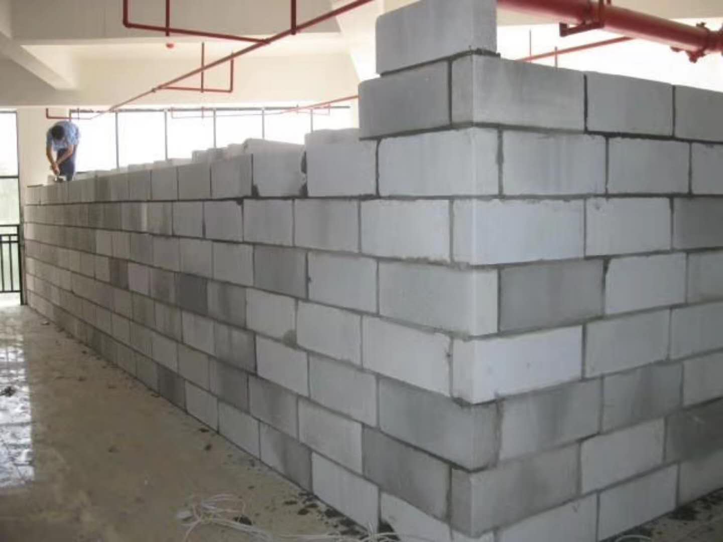 平邑蒸压加气混凝土砌块承重墙静力和抗震性能的研究